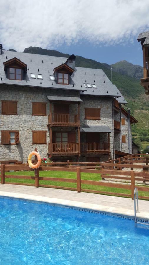 Magic Pirineos Apartment Anciles Екстериор снимка