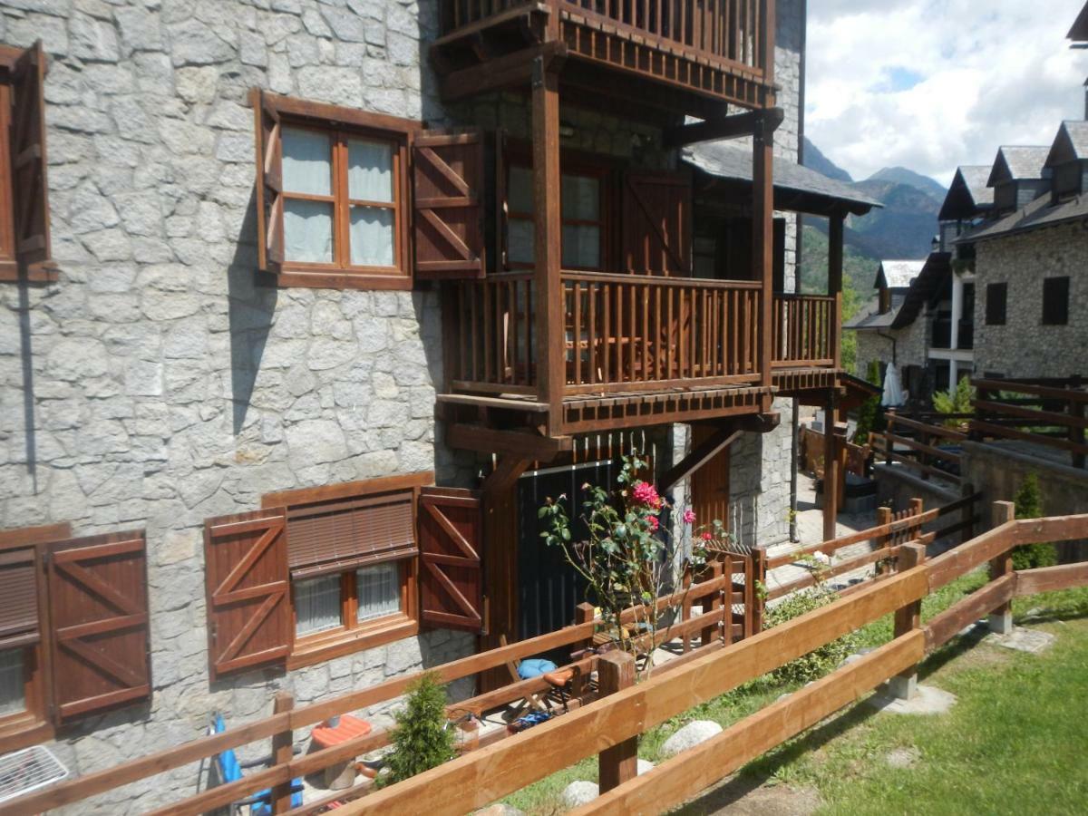 Magic Pirineos Apartment Anciles Екстериор снимка